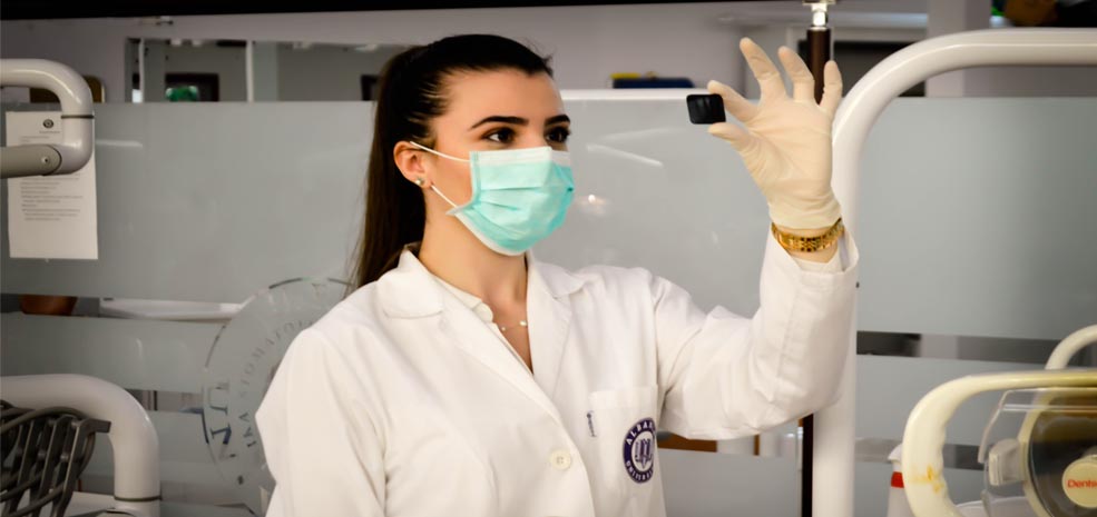 Oral Surgery in Mississauga: When Do You Need It